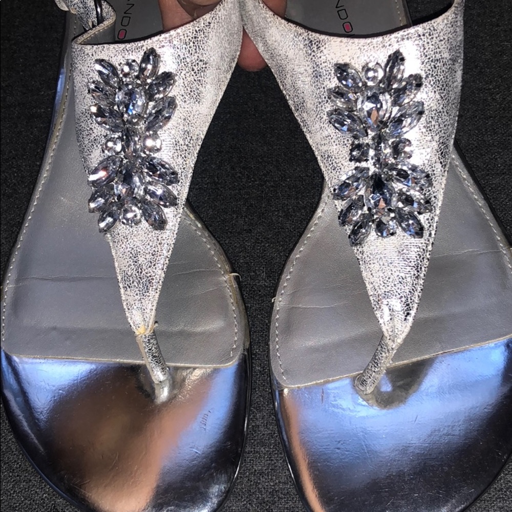 Bandolino silver heel sandals